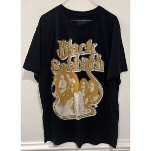 Black Sabbath Band Photo T Shirt Mens 2XL Black Heavy Metal Tee